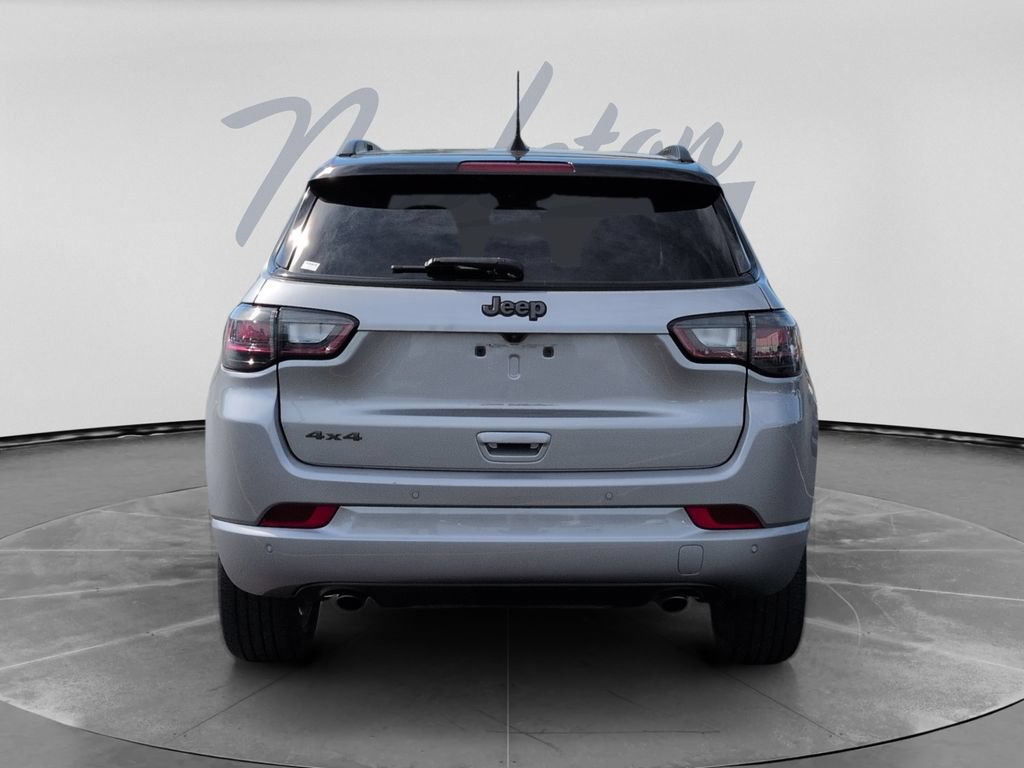 Used 2023 Jeep Compass High Altitude AWD/4WD image 7
