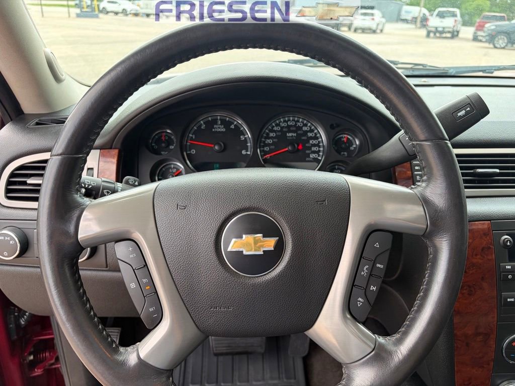 Used 2011 Chevrolet Tahoe LT AWD/4WD image 12
