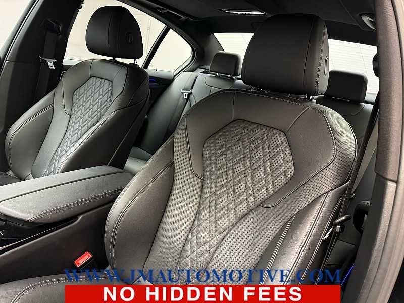 Used 2023 BMW 530i xDrive w/ Premium Package image 14