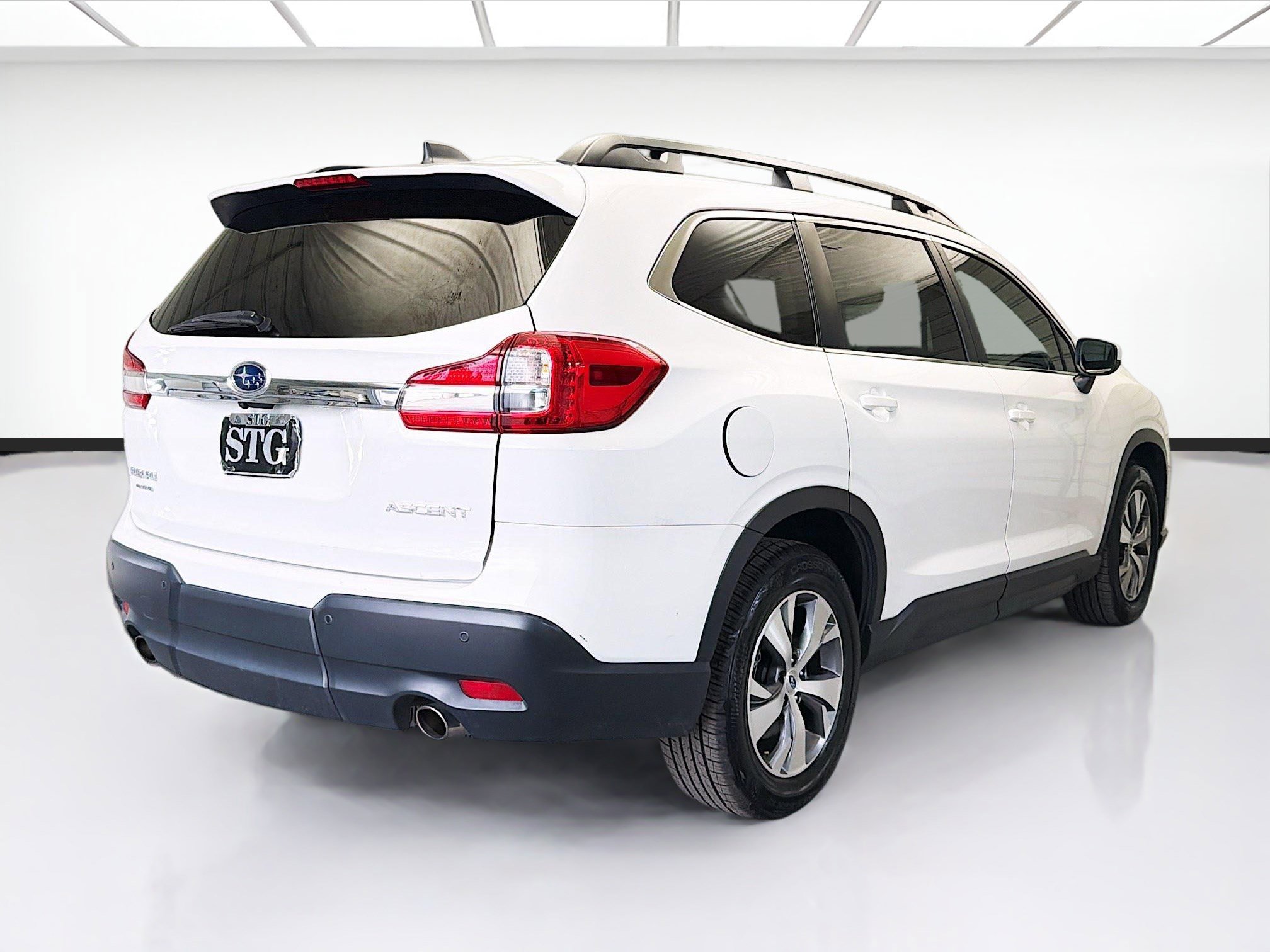 Used 2022 Subaru Ascent Premium w/ Convenience Package image 4