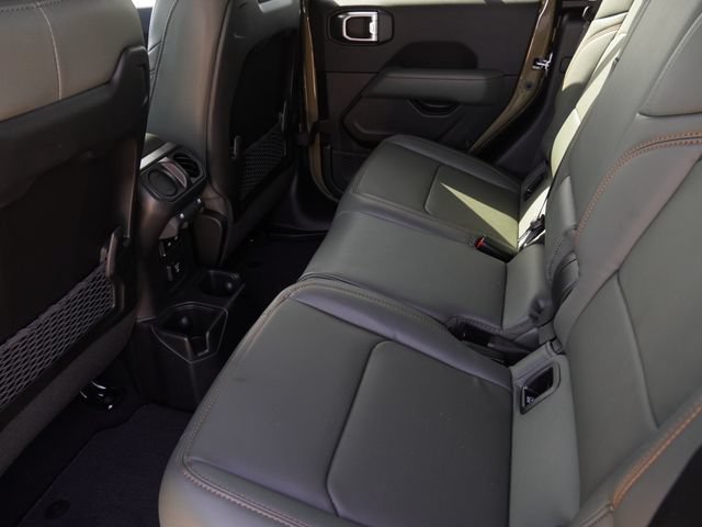 New 2026 Jeep Gladiator Mojave AWD/4WD image 12