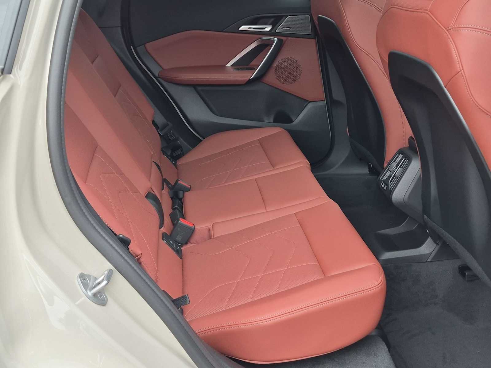 New 2026 BMW X1 xDrive28i w/ Technology Package AWD/4WD image 22