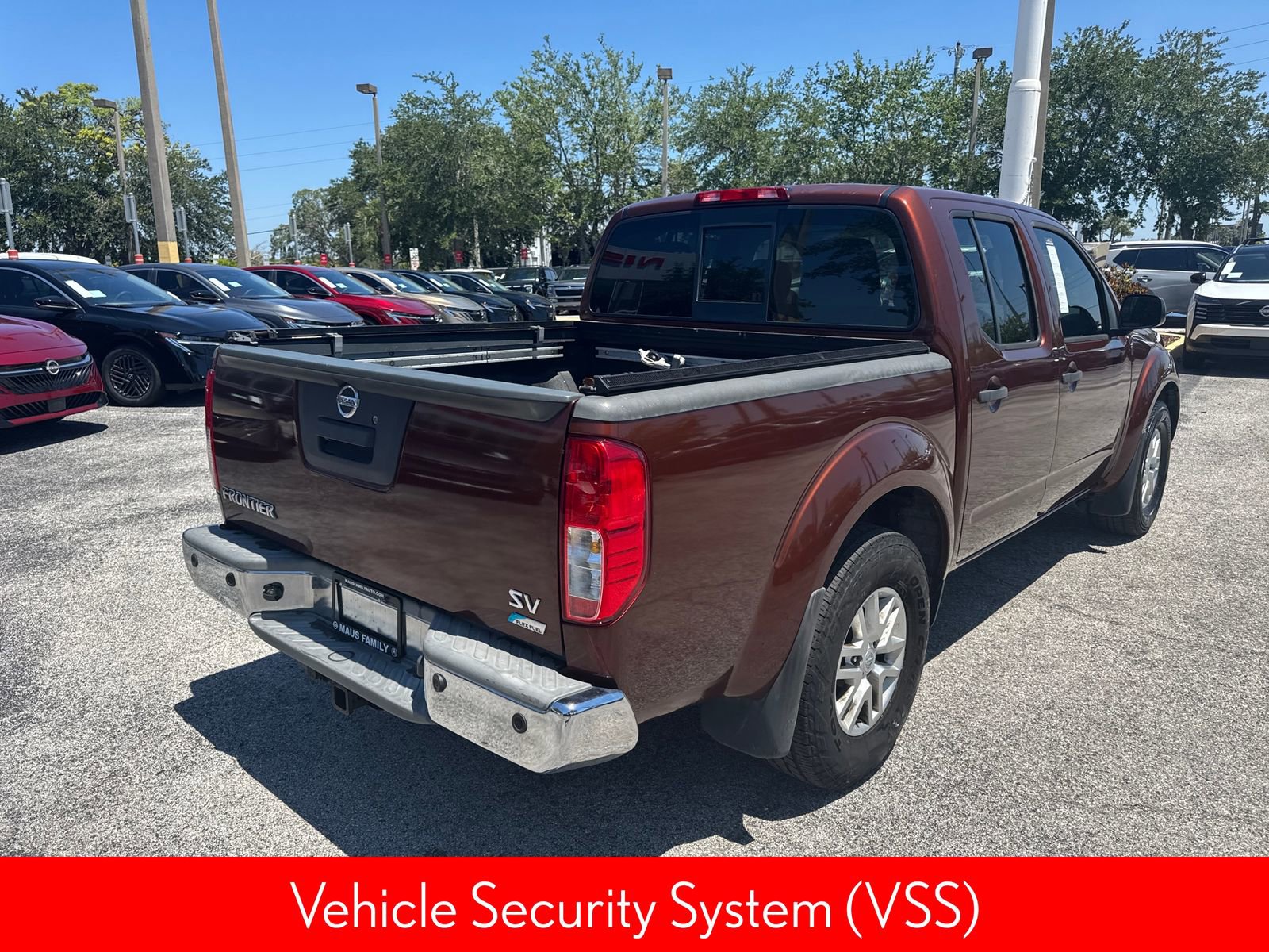 Used 2017 Nissan Frontier SV w/ SV Value Truck Package RWD image 6