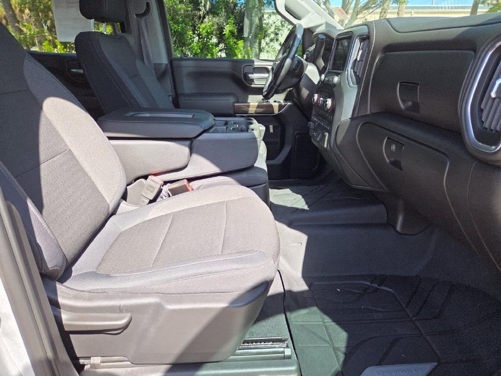 Used 2019 Chevrolet Silverado 1500 LT w/ Convenience Package RWD image 15