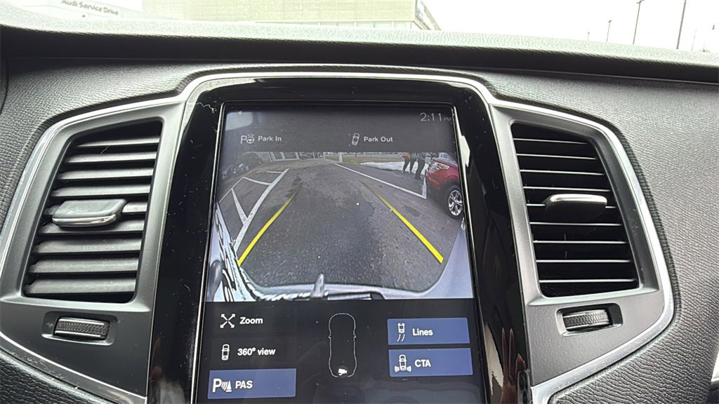 Used 2018 Volvo XC90 T5 Momentum w/ Convenience Package image 17