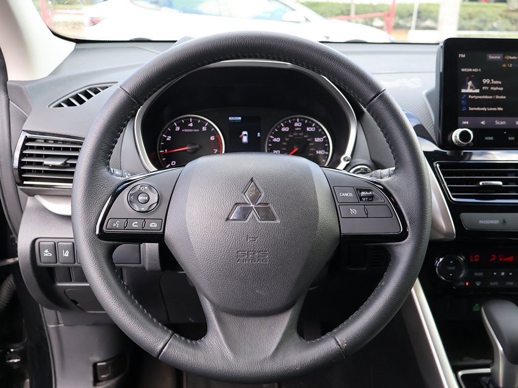 Used 2023 Mitsubishi Eclipse Cross SE image 35