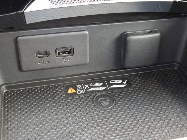 New 2026 Buick Envision Sport Touring image 8