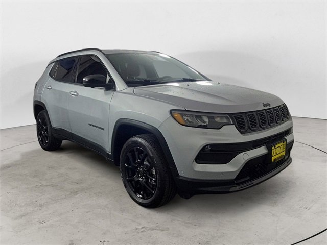 Used 2025 Jeep Compass Latitude w/ Convenience Group image 7