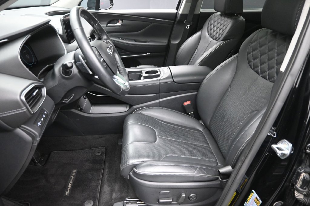Used 2021 Hyundai Santa Fe Limited AWD/4WD image 17