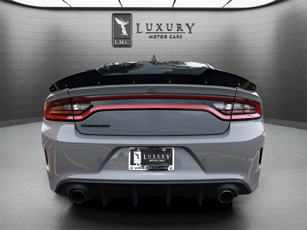 Used 2018 Dodge Charger R/T image 6