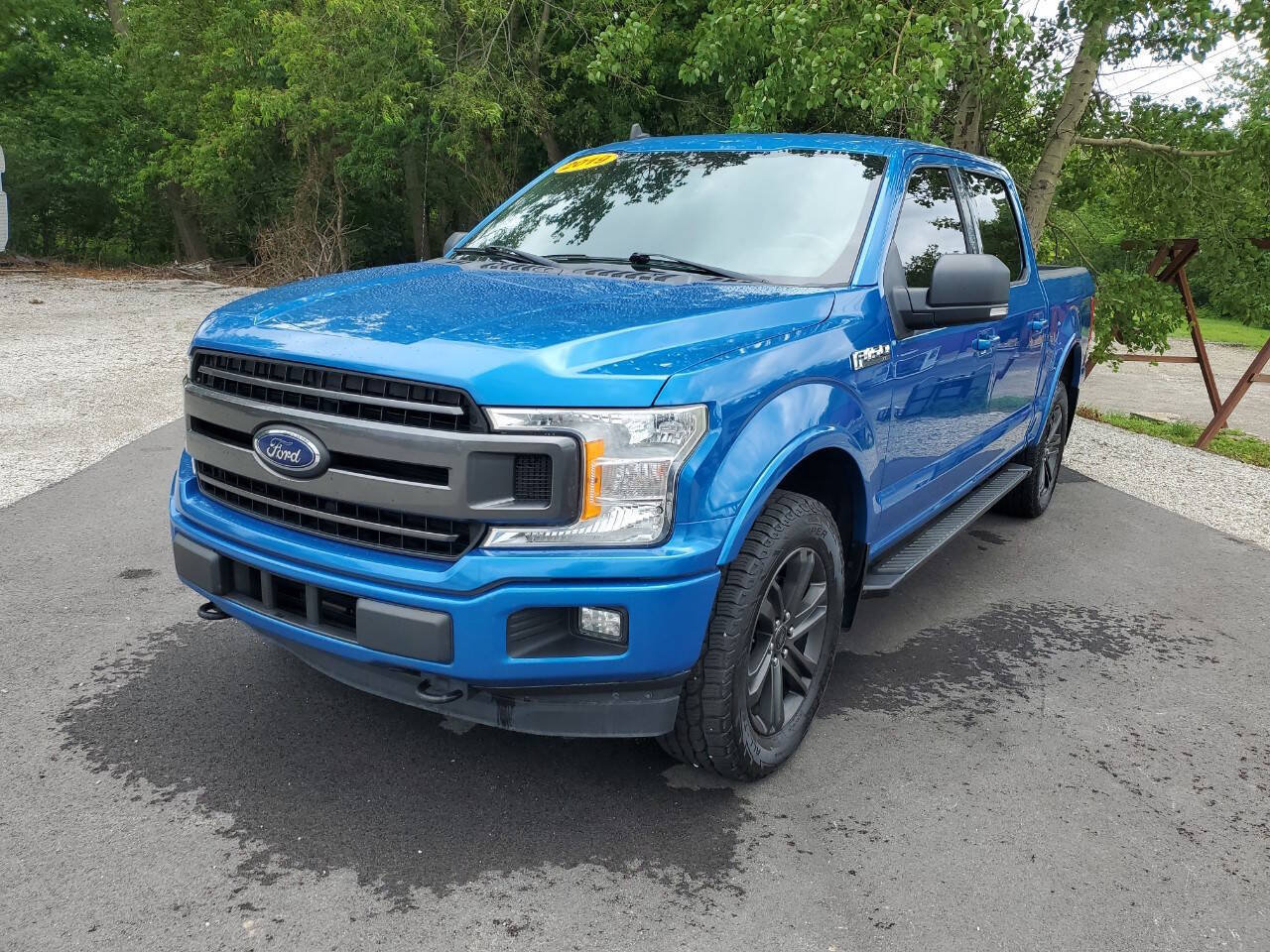 Used 2019 Ford F150 XLT w/ Equipment Group 302A Luxury AWD/4WD image 3