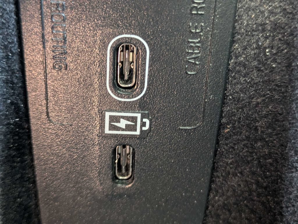 Certified 2025 Volvo S60 B5 Plus AWD/4WD image 22