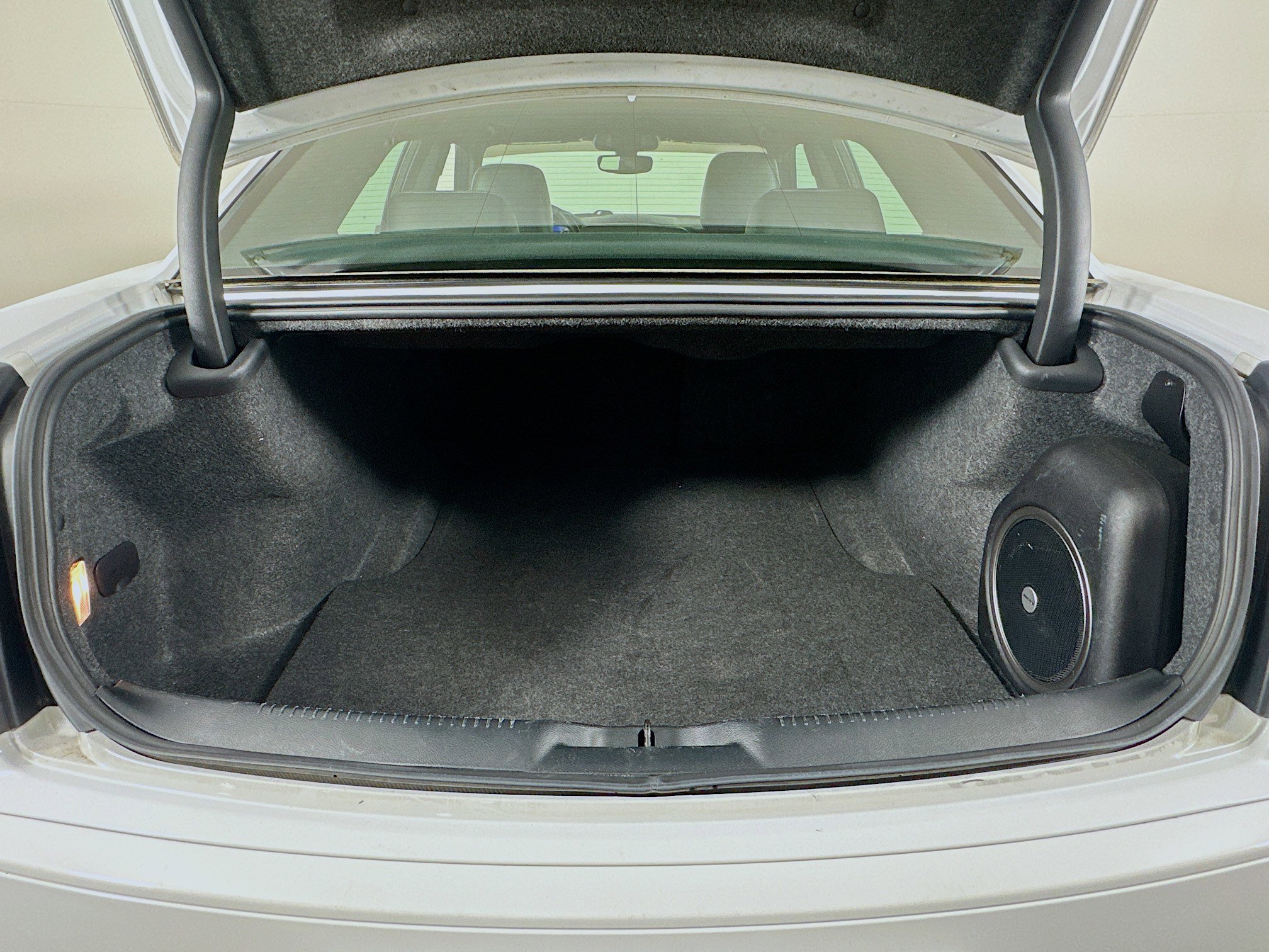 Used 2023 Chrysler 300 S RWD image 29