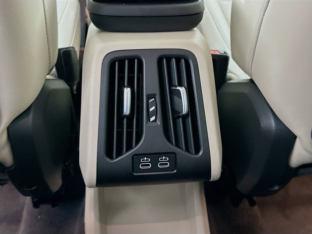 Certified 2023 BMW X1 xDrive28i w/ Convenience Package image 25