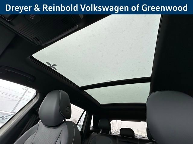 New 2026 Volkswagen Tiguan SE image 21