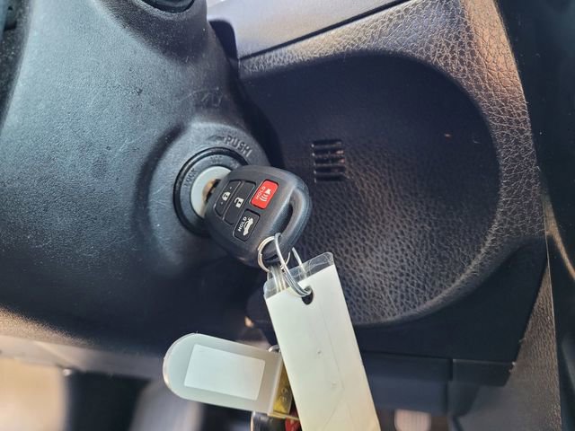 Used 2019 Toyota Corolla LE image 17