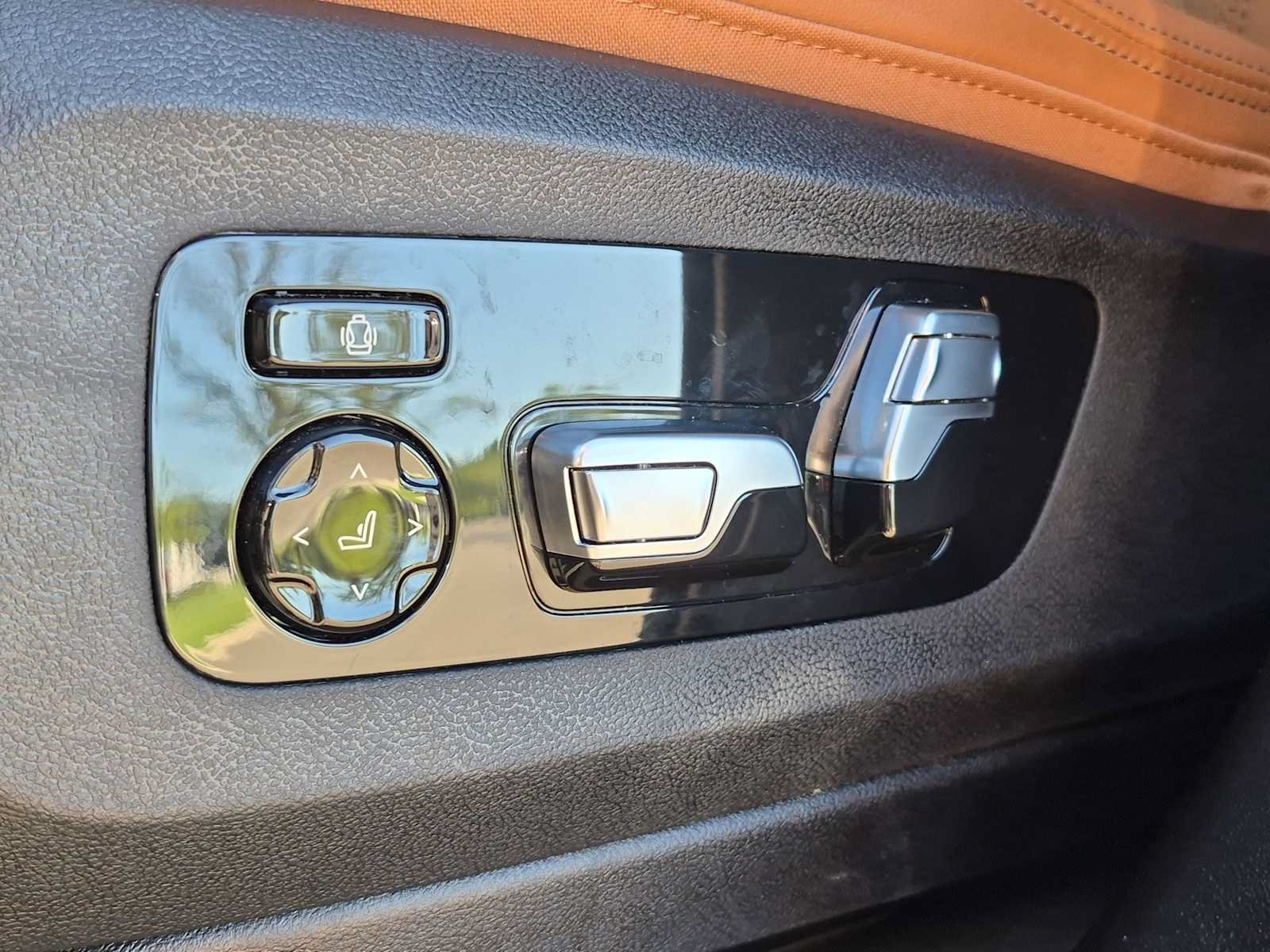 Used 2026 BMW X5 xDrive40i AWD/4WD image 17