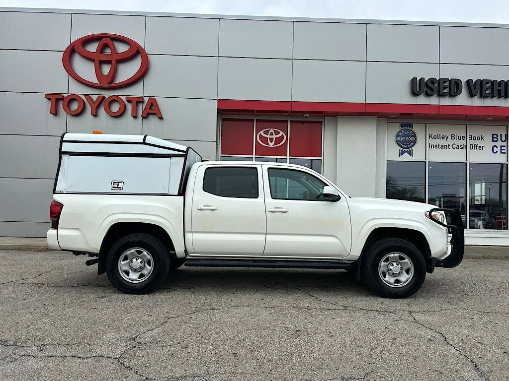 Certified 2021 Toyota Tacoma SR image 6