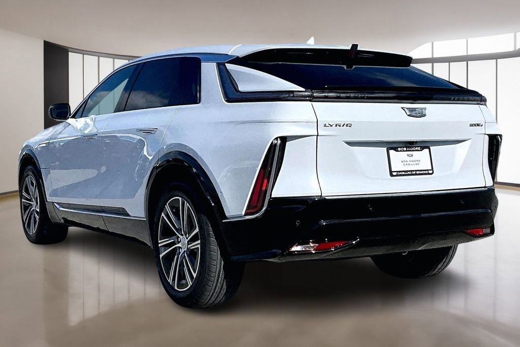 New 2026 Cadillac Lyriq Premium Luxury w/ LPO, Floor Liner Package AWD/4WD image 3