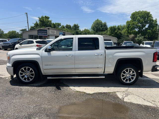 Used 2015 GMC Sierra 1500 Denali w/ Driver Alert Package AWD/4WD image 7