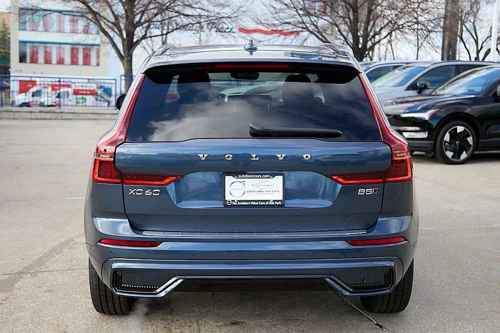 New 2026 Volvo XC60 B5 Plus w/ Protection Package Premier image 8