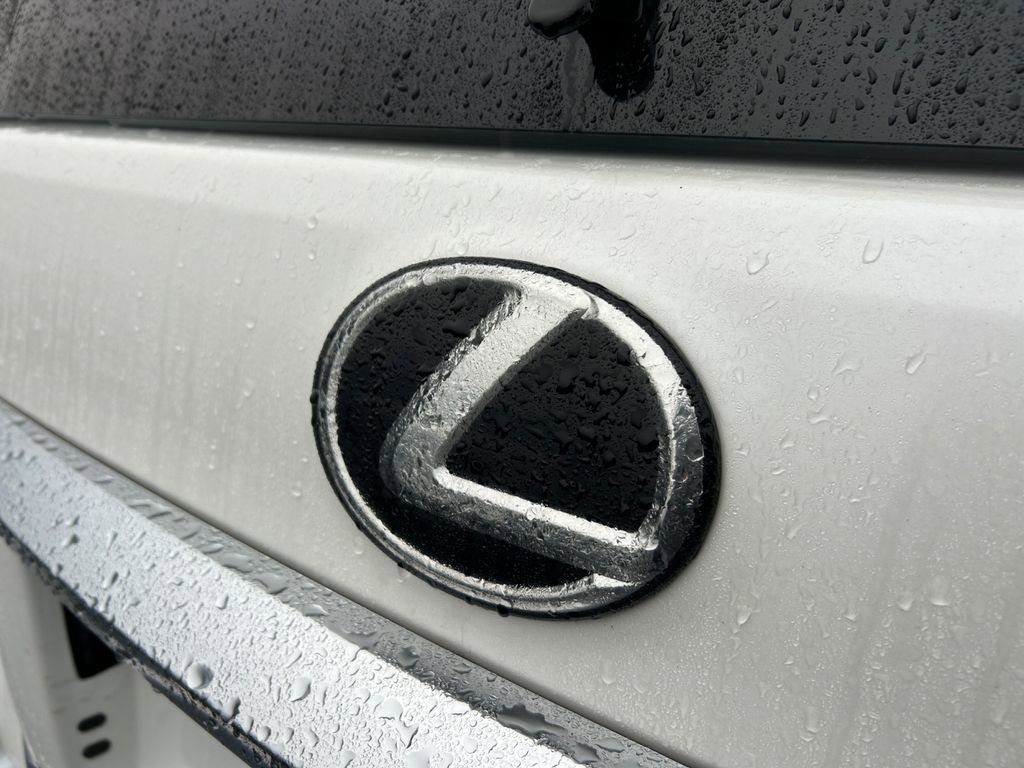 Used 2022 Lexus GX 460 Premium w/ Premium Package image 32