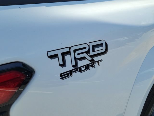 Used 2024 Toyota Tacoma TRD Sport AWD/4WD image 8