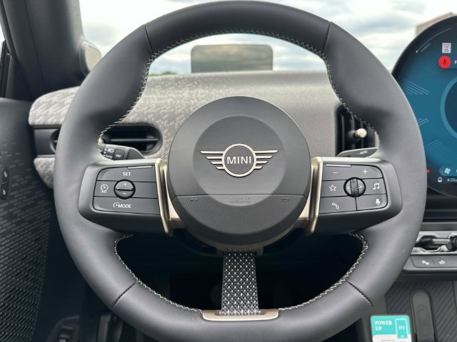 New 2026 MINI Cooper S FWD image 18