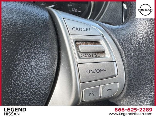Used 2015 Nissan Rogue SV AWD/4WD image 19