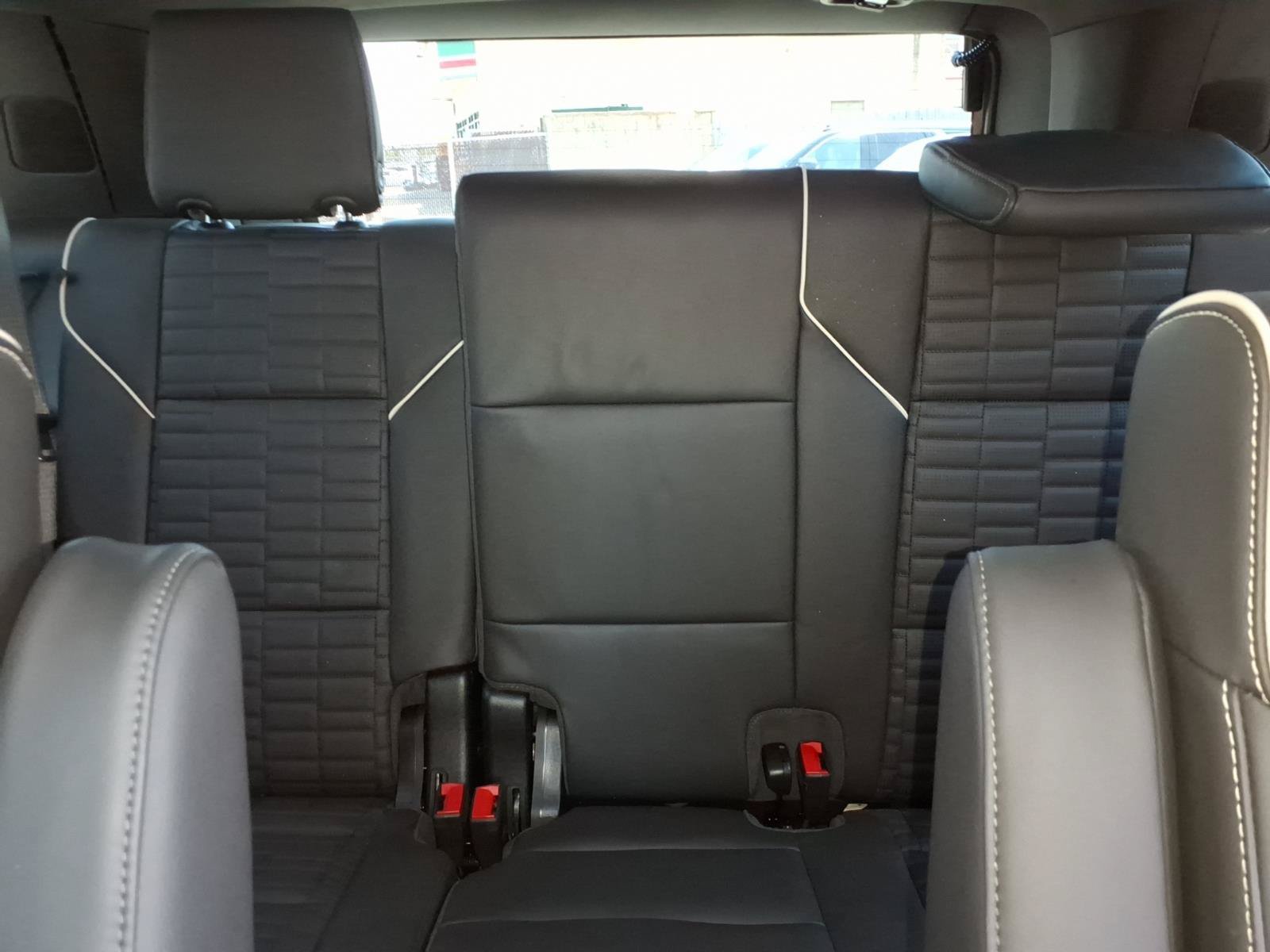 Certified 2026 Cadillac Escalade Platinum Luxury w/ LPO, Floor Liner Package AWD/4WD image 21