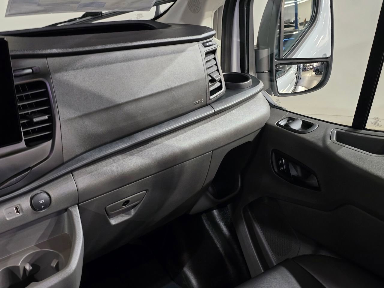 New 2025 Ford Transit 150 Low Roof RWD image 29