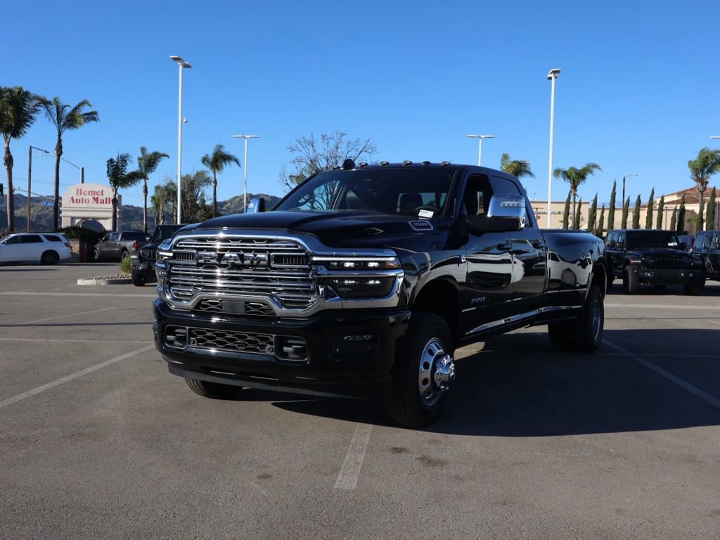 New 2026 RAM 3500 Laramie w/ Max Tow Package AWD/4WD image 8