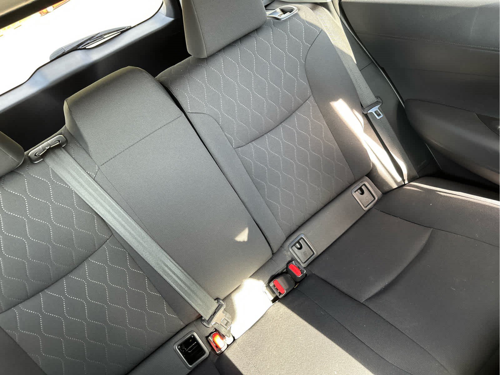 Used 2023 Toyota Corolla Cross LE AWD/4WD image 14