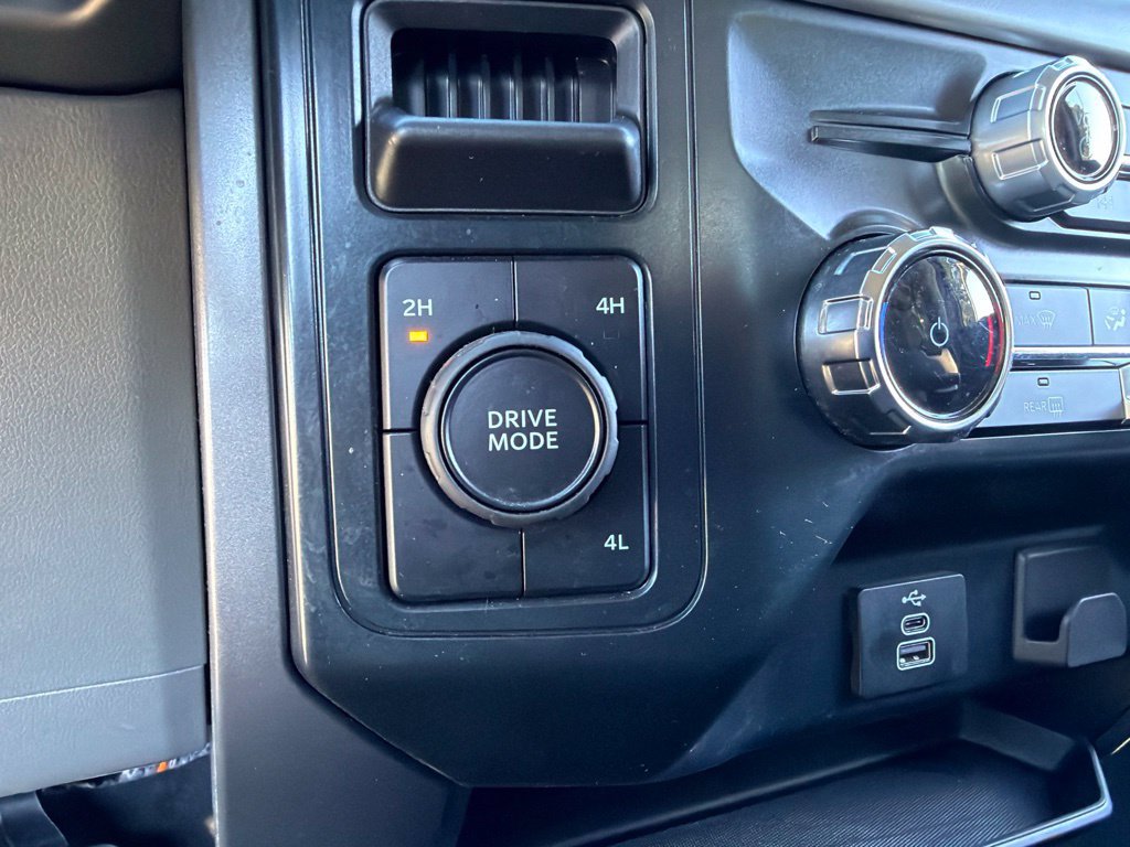 Used 2025 Ford F150 XLT w/ Equipment Group 301A Standard AWD/4WD image 13