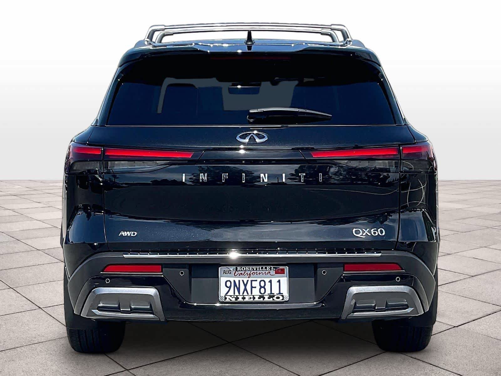 Used 2024 INFINITI QX60 Sensory w/ Vision Package AWD/4WD image 6