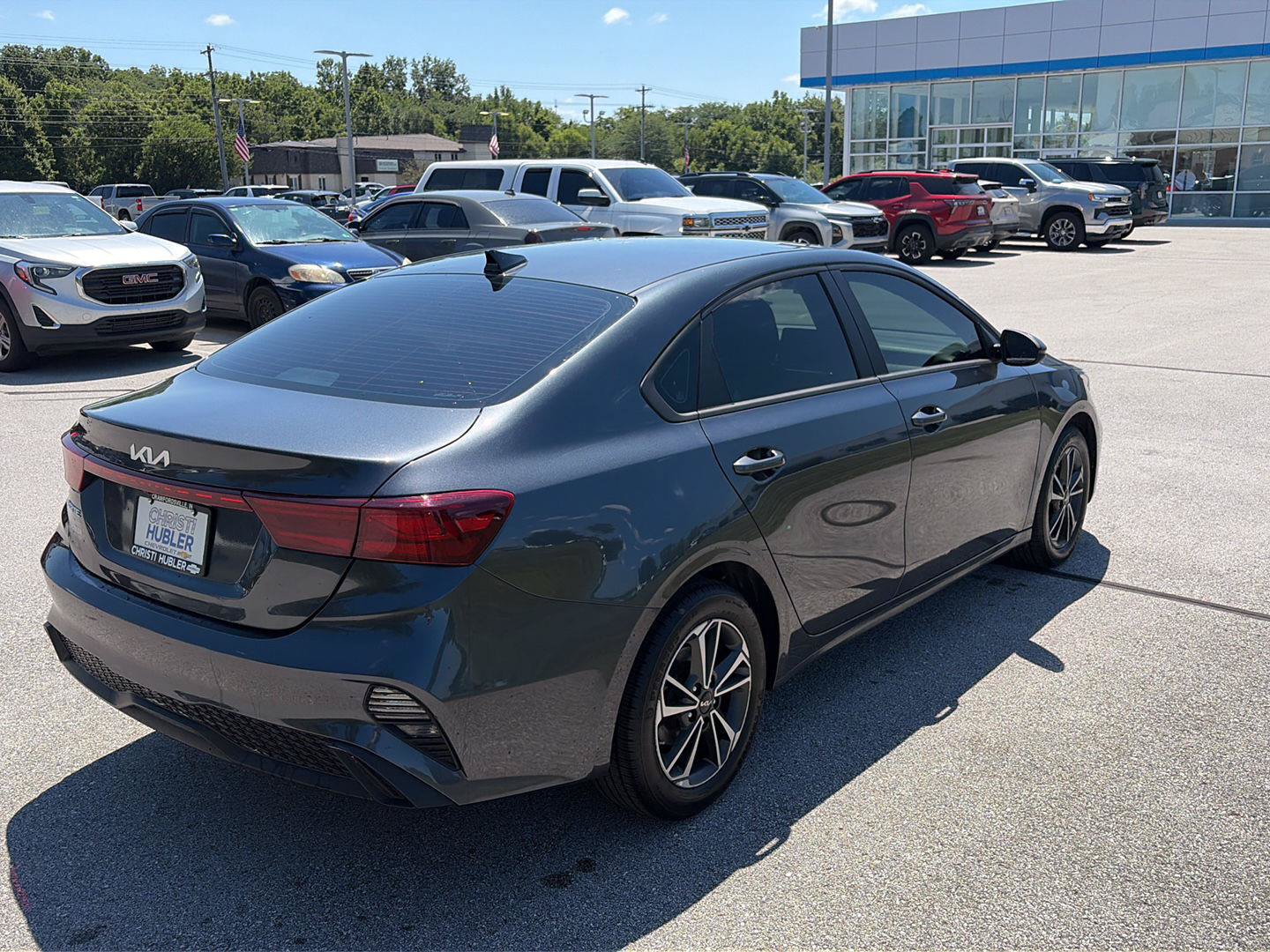 Used 2024 Kia Forte LXS w/ LXS Technology Package FWD image 5