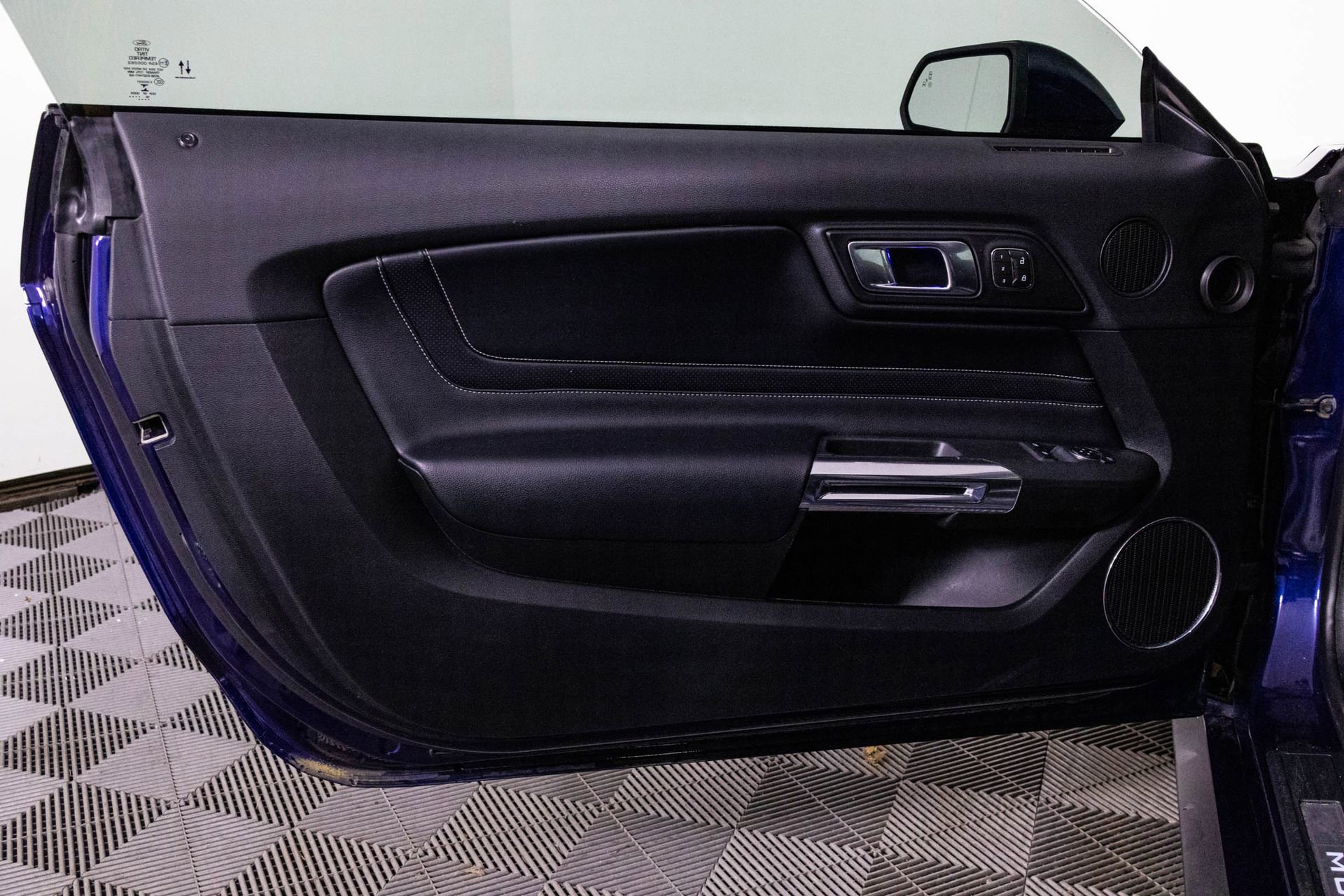 Used 2020 Ford Mustang GT Premium w/ GT Performance Package image 36