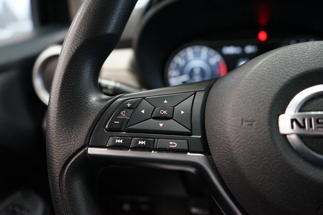 Used 2021 Nissan Versa SV image 26