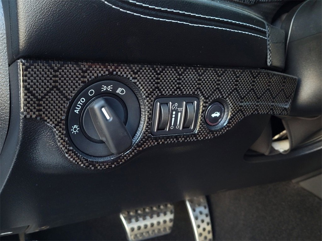 Used 2021 Dodge Challenger SRT Hellcat Redeye image 19