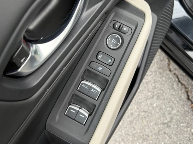 Used 2024 Honda Accord EX-L image 12