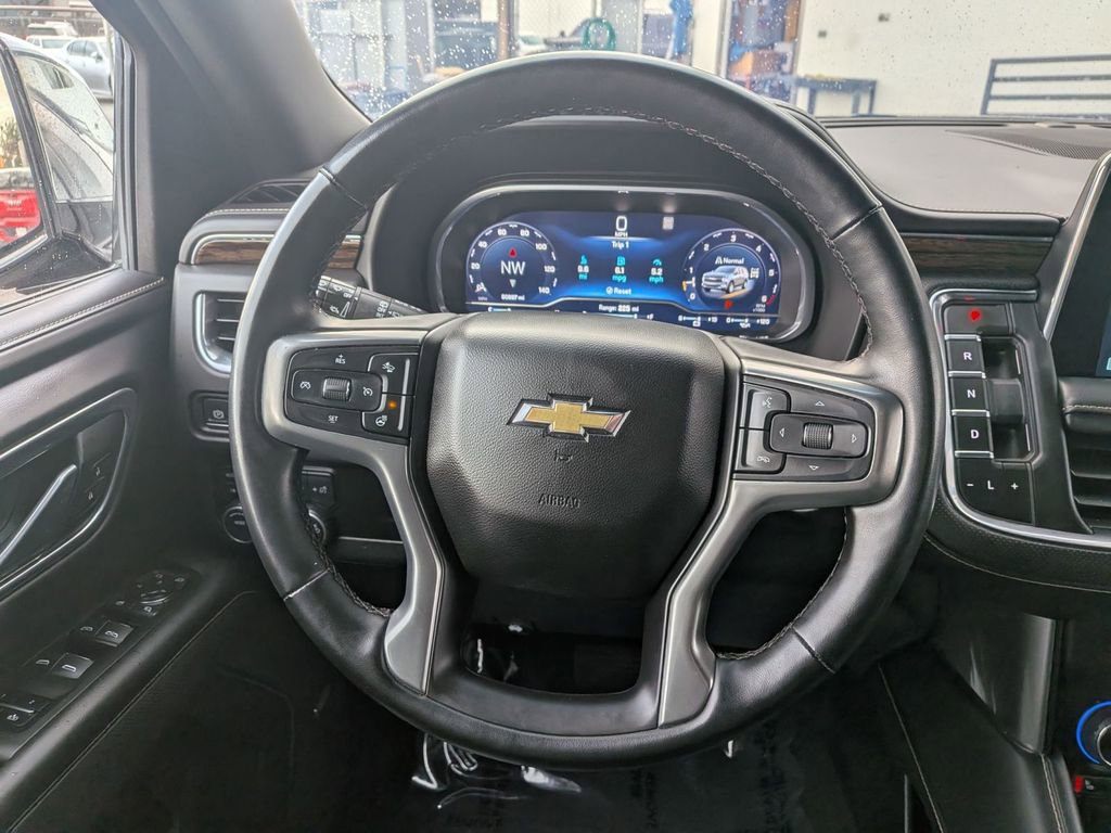 Used 2023 Chevrolet Tahoe Premier AWD/4WD image 19