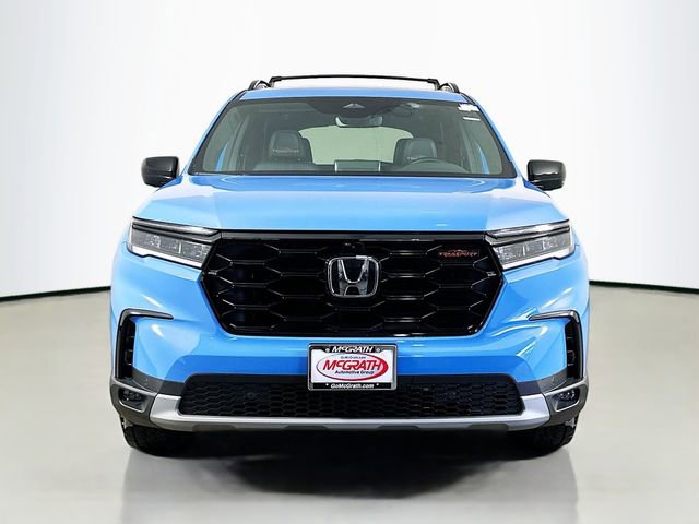 Used 2025 Honda Pilot TrailSport image 18