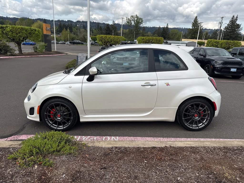 Used 2017 FIAT 500 Abarth w/ Popular Equipment Package image 4