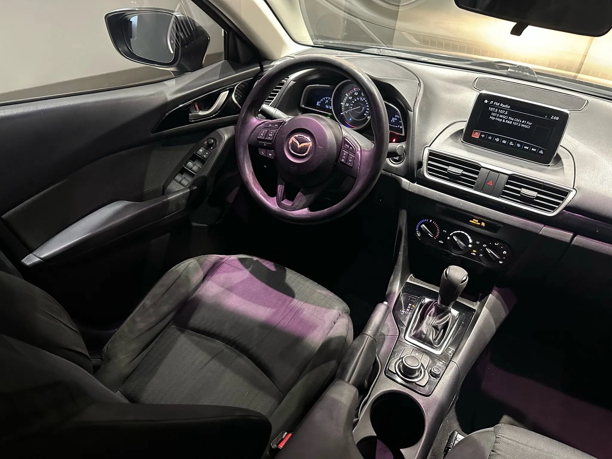 Used 2016 MAZDA MAZDA3 i Sport image 30