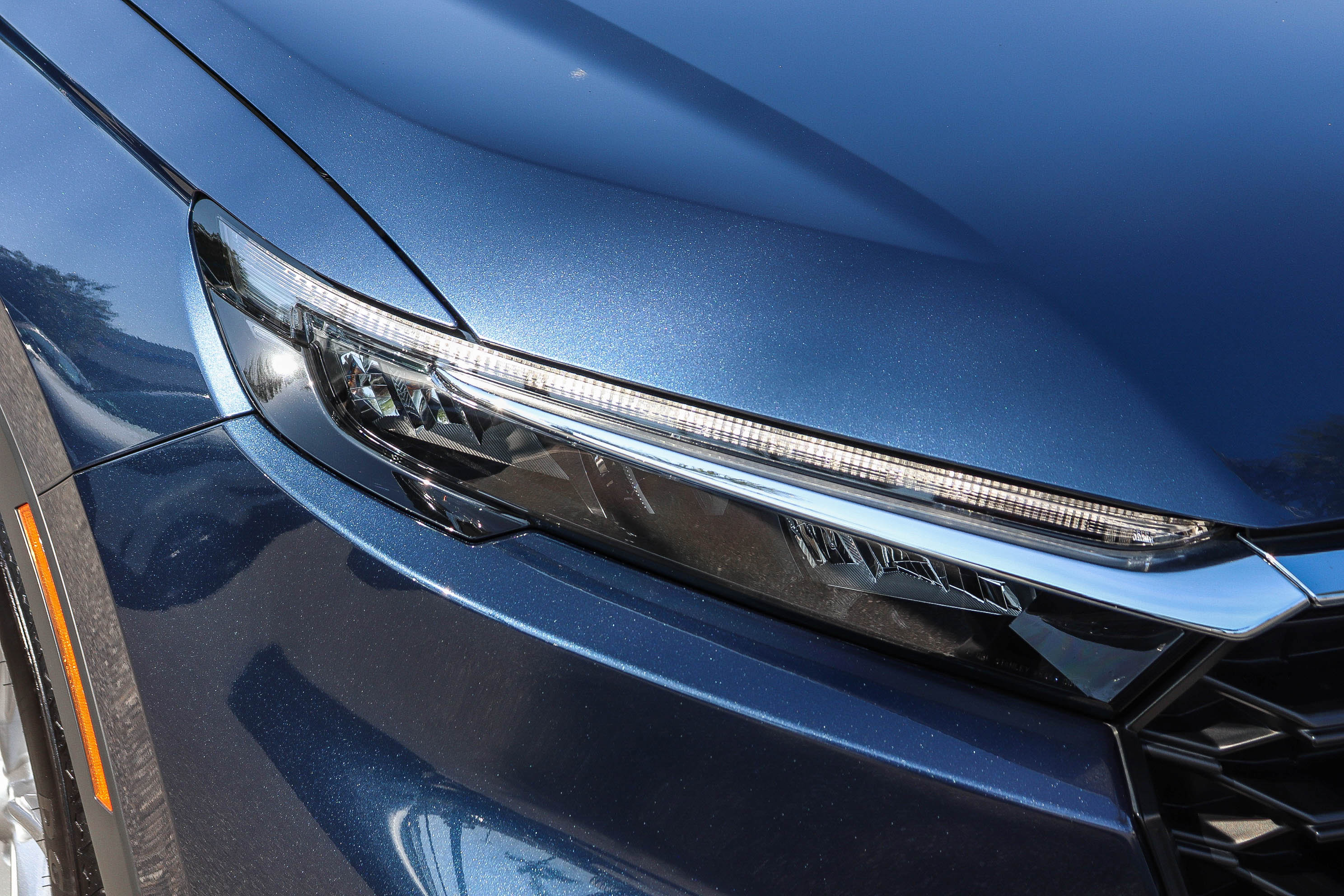 Certified 2025 Honda CR-V LX image 6