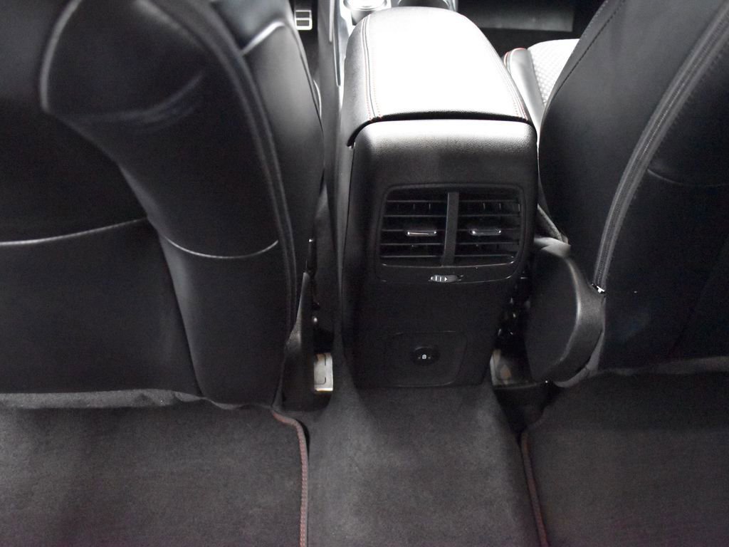 Used 2023 Ford Escape ST-Line image 23