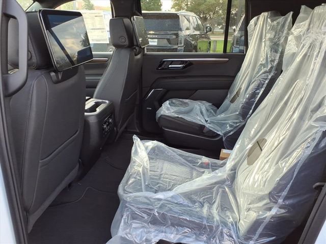 New 2026 Chevrolet Suburban High Country image 11