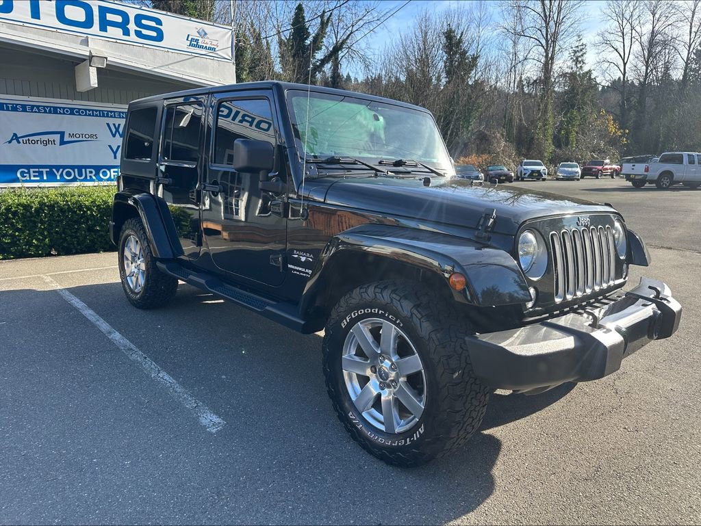 Used 2018 Jeep Wrangler Unlimited Sahara w/ Dual Top Group image 8