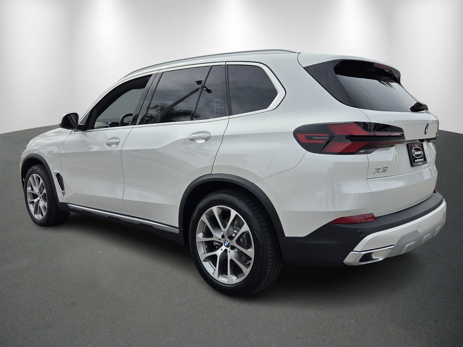 Used 2026 BMW X5 sDrive40i RWD image 5