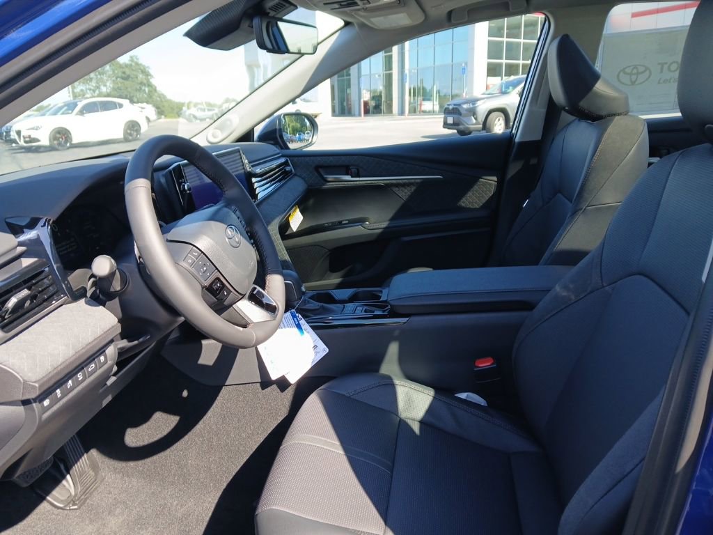 New 2025 Toyota Camry XLE image 8